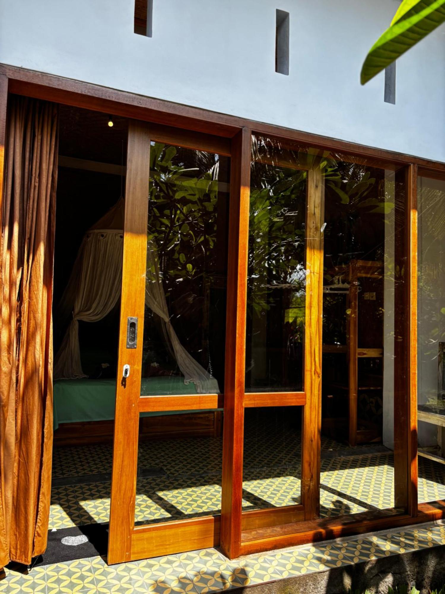 The Nyamo Surf & Stay Pulukan Eksteriør bilde