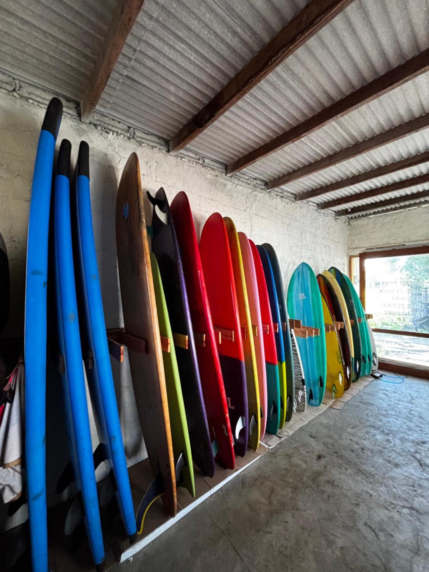 The Nyamo Surf & Stay Pulukan Eksteriør bilde