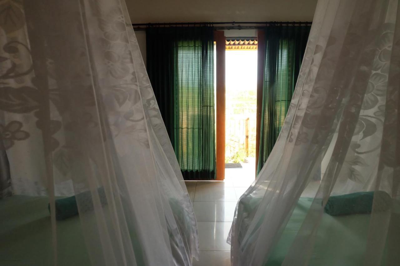 The Nyamo Surf & Stay Pulukan Eksteriør bilde